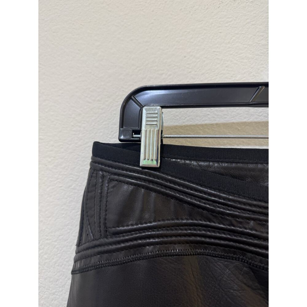 Roberto Cavalli leather pants black made in Italy Women’s Sz M $2k+ - Picture 3 of 16
